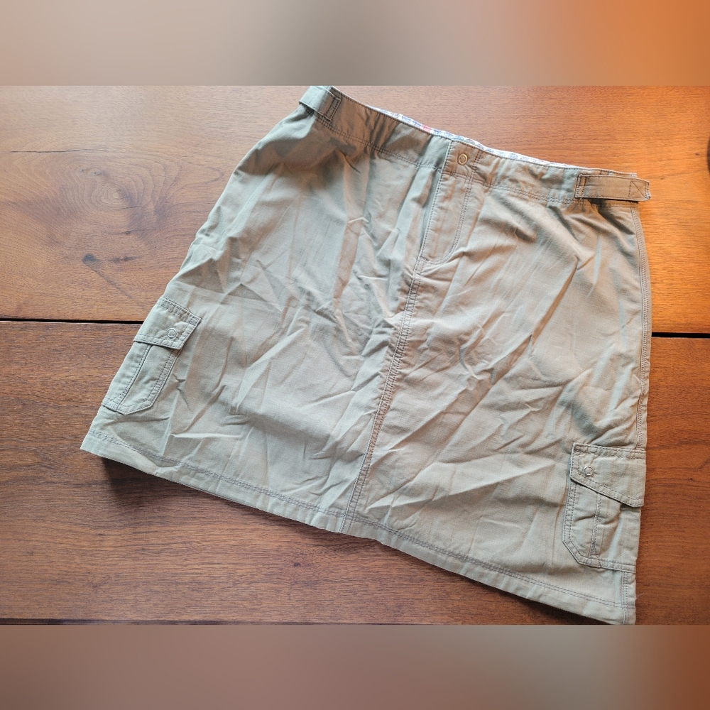Horny Toad Asymmetrical Khaki Skort New with Tags Size M